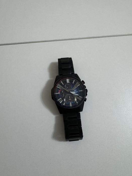 Продам casio edifice