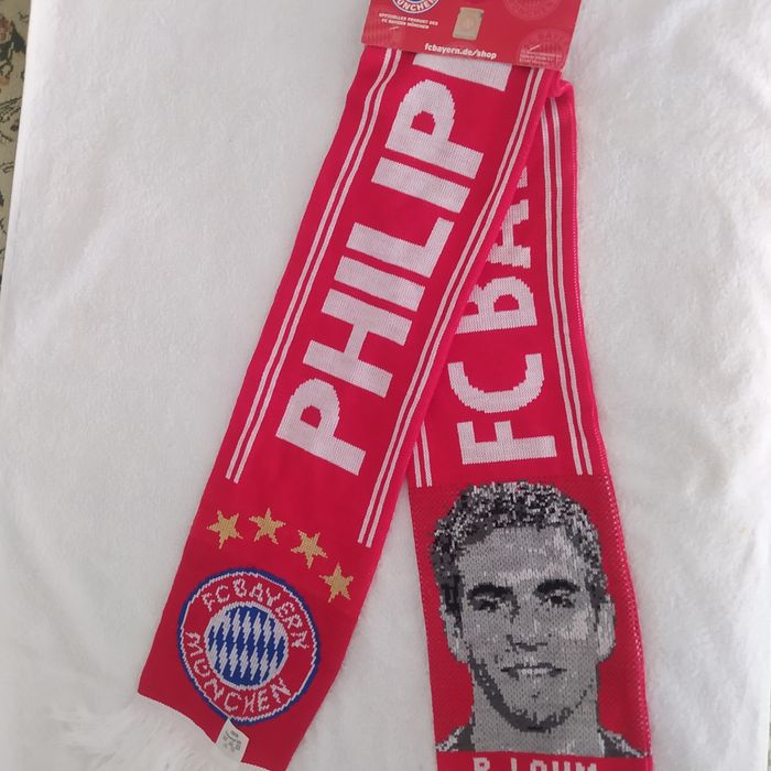 Нов шал Bayern M Philip Lahm
