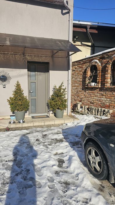 Casa 5 camere - zona Platinia