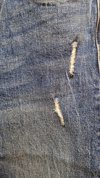Продам укороченные фирменные джинсы LEVI’S