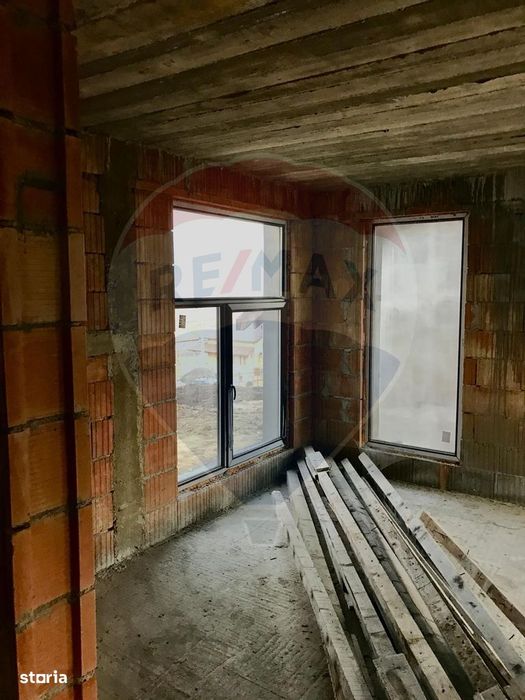 Casă S+P+M la roșu – Câmpenești, Apahida