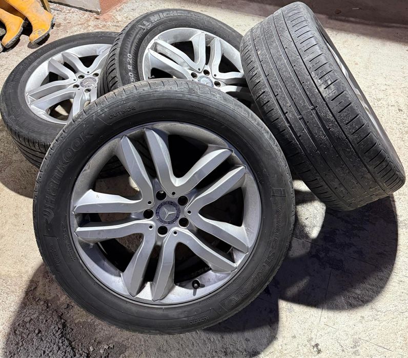 Джанти с гуми свалени от W166