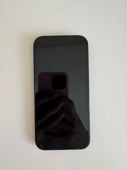 iPhone 15, 128 GB