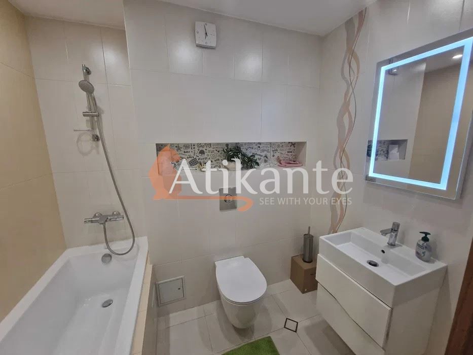 4-стаен в София-Младост 3 площ 130 цена 1250