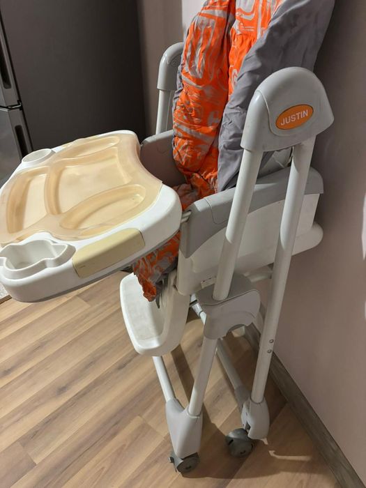 Детский столик для кормления