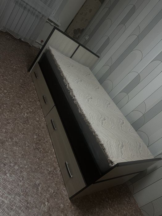 Продам шкаф и кровать