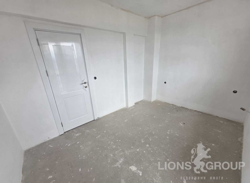 Продава се Къща в с. Рогачево, Област Добрич - 195 кв.м за 366 €/кв.м - Снимка #11