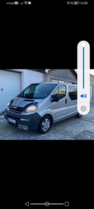 Vând Opel vivaro 2.5 cdti