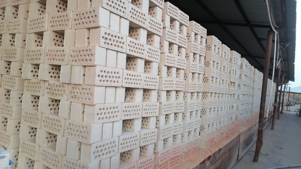 Кирпич,пишган термо тешик гишт,пишик гишт,хом гиштлар