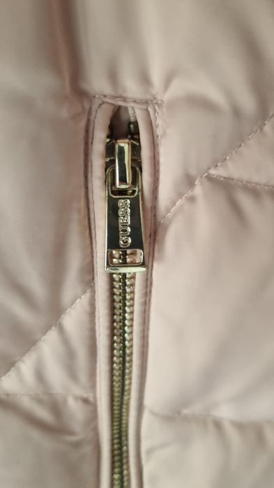 Яке  GUESS Размер M/L