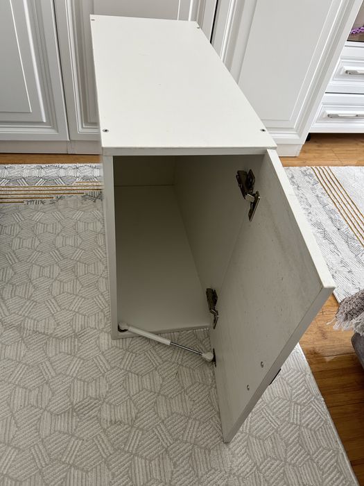 Барный шкаф 9.000 т продам