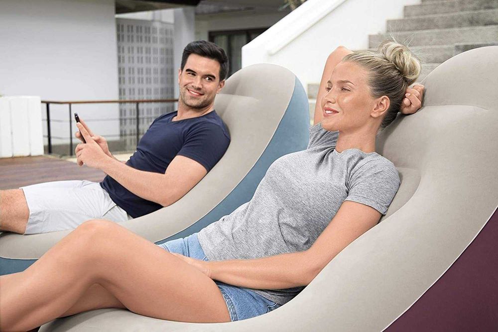 Надувной диван с пуфикам Intex 68564