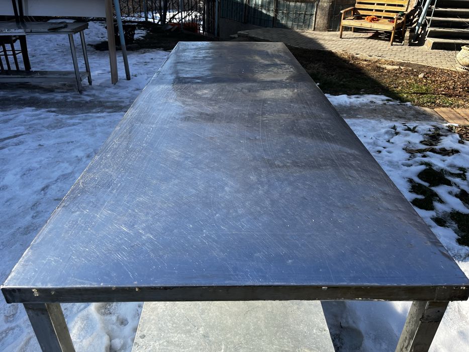 Разделочные столы 2 шт