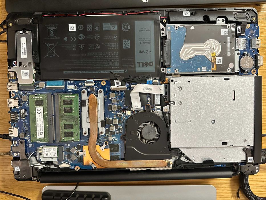 Dell Vostro 3580 | i5 gen 8 | 16GB RAM | SSD 256GB + HDD 2TB | Win 11