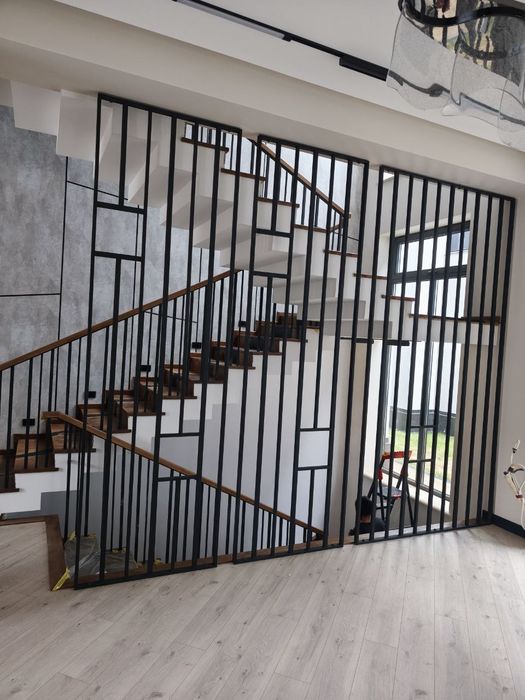 Перила ,навесы, решетки.