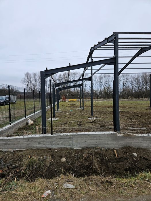 Vand structuri metalice hale metalice schimb cu auto