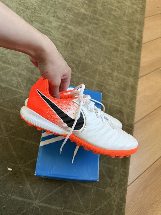 Nike Tiempo Original