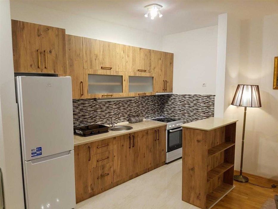 Дава се под наем Двустаен апартамент в София, Хладилника - 64 кв.м за 510 € - Снимка #5