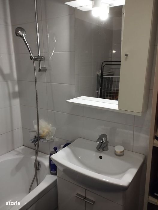 Garsoniera de vanzare Militari Residence -Balroom