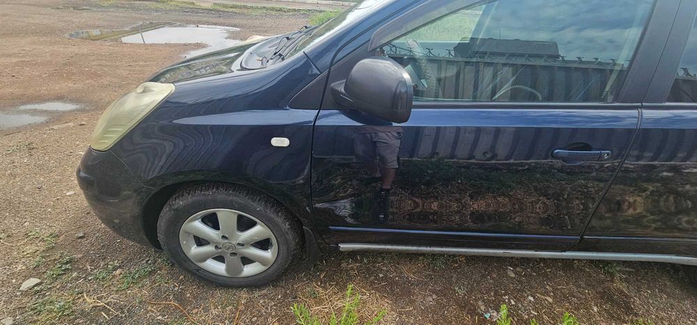 Продам nissan note e11 luxury