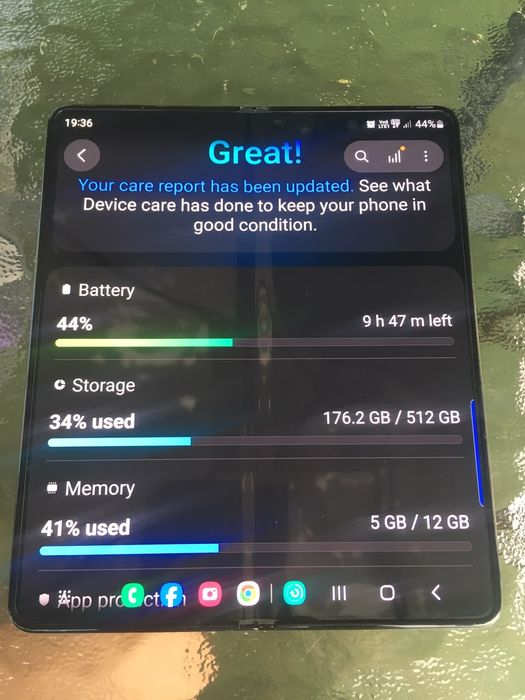Samsung Galaxy z fold 5 ,512 GB ,12 ram