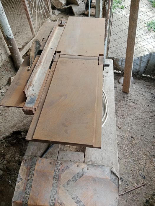 циркулярный станок по дереву