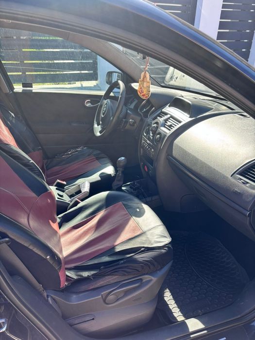 Vând Renault Megane 2