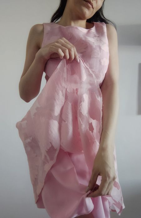 Страхотна официална рокля