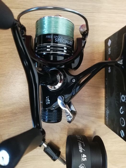 Макара Team specialist-Free spool specialist feeder 45