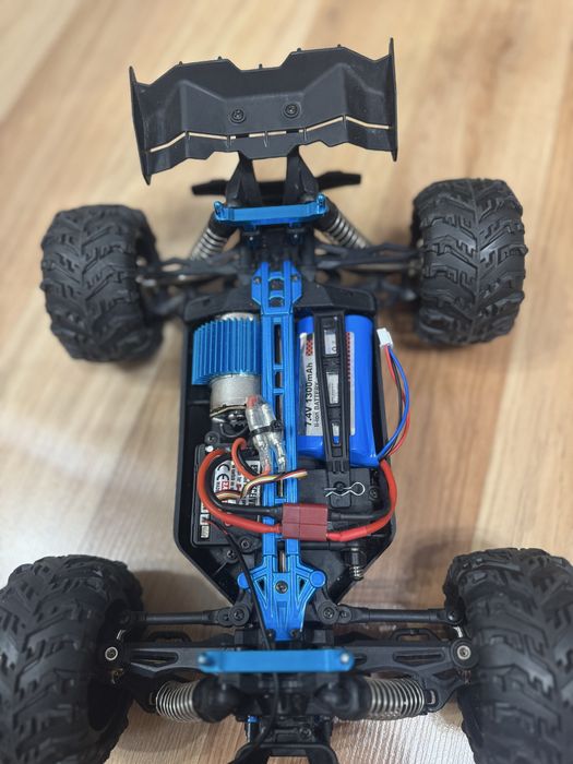 Rc машинка на радио управлении