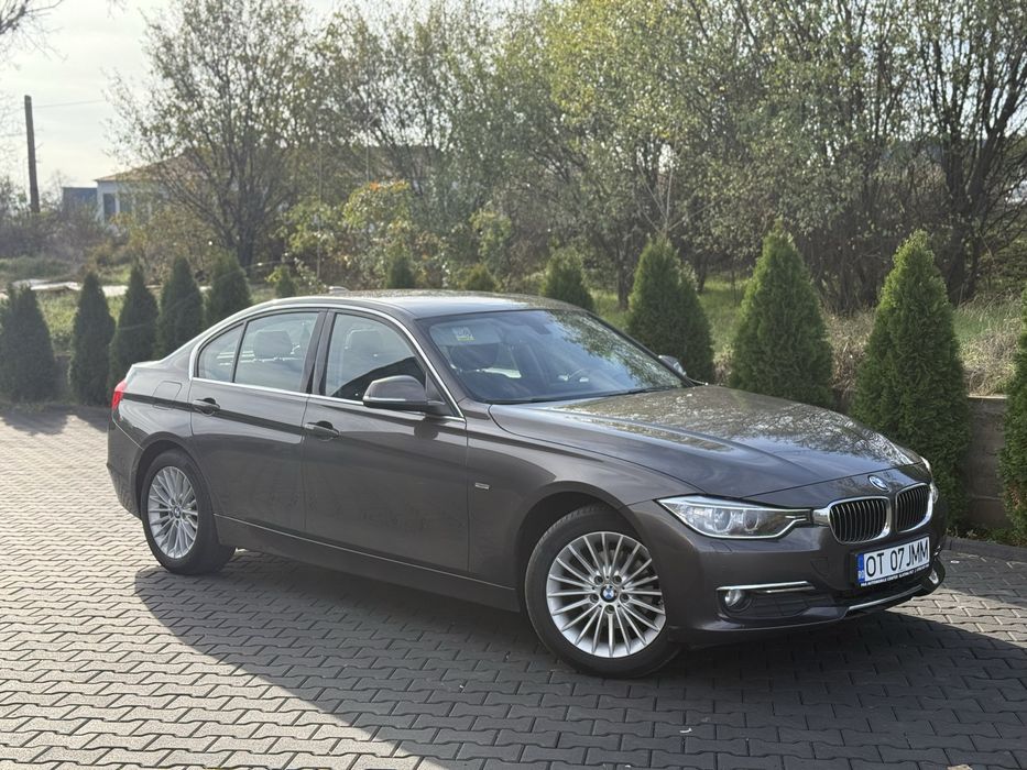 Proprietar Bmw 320d Km 189.000 GARANTATI model Luxury RATE cu avans 0