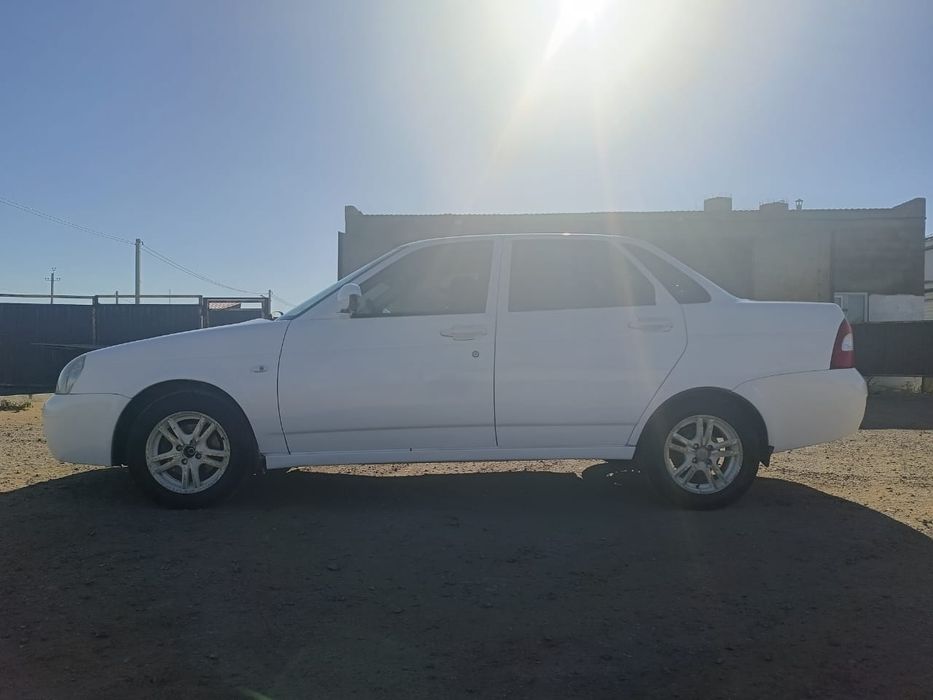 Приора сатам ваз 2170