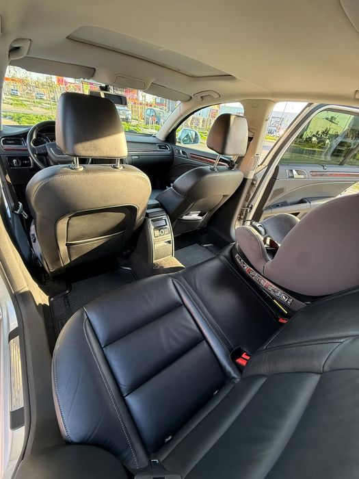 SKODA Superb 2010 — imagine 5