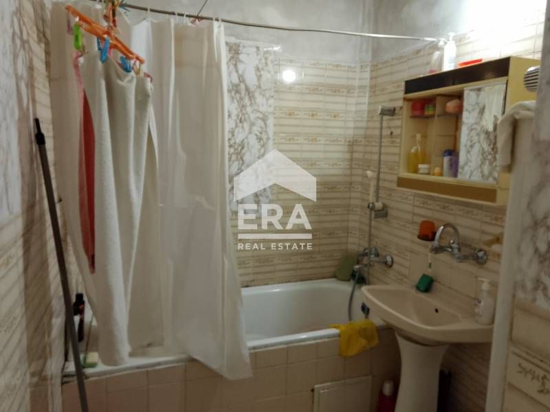 Продава се Двустаен апартамент в София, Люлин 10 - 60 кв.м за 2334 €/кв.м - Снимка #2