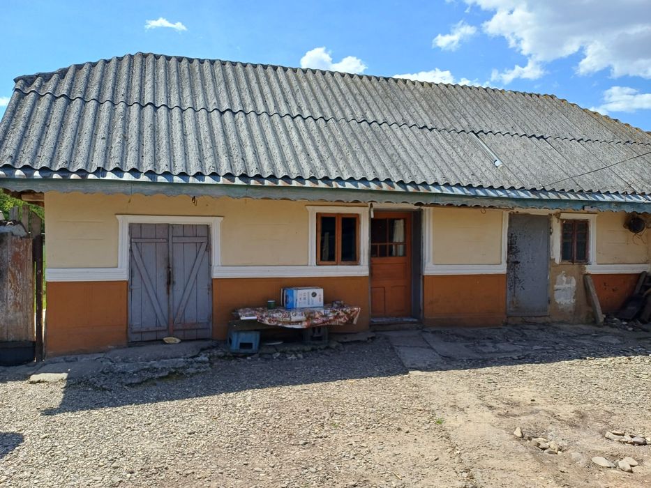 Vand casa parinteasca