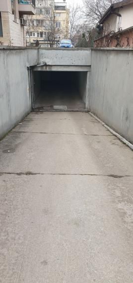 Дава се под наем Гараж / Паркомясто в София, Бъкстон - 22 кв.м за 150 € - Снимка #4