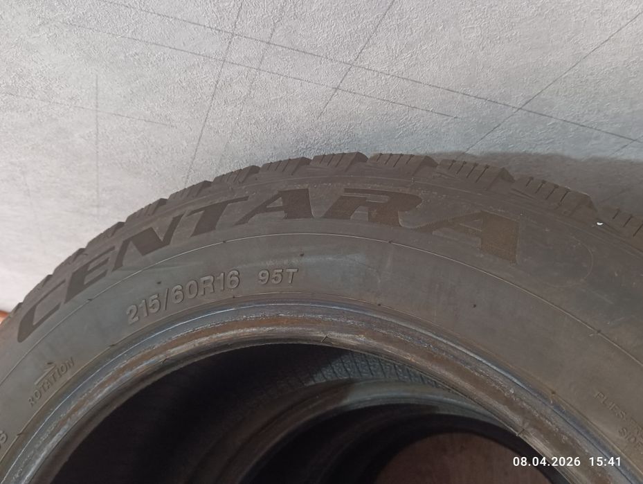 Шины 215/60/16 в отличном состоянии