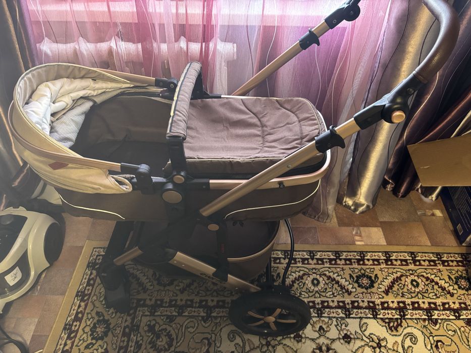 Коляска трансформер