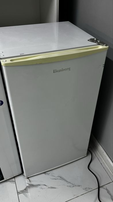 Холодильник Elenberg