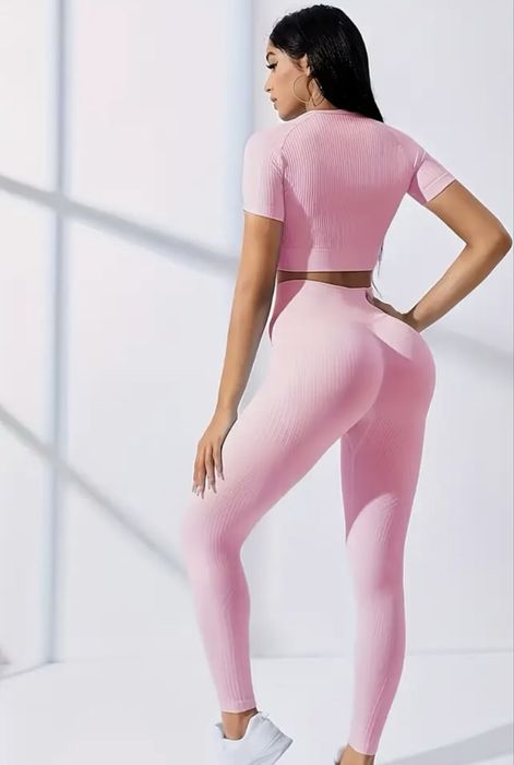 Дасмки спортен сет S