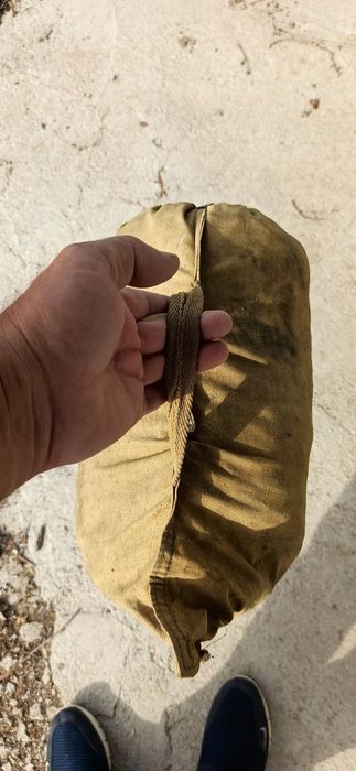 Продам палатку туристическую брезентовую 1 местную СССР