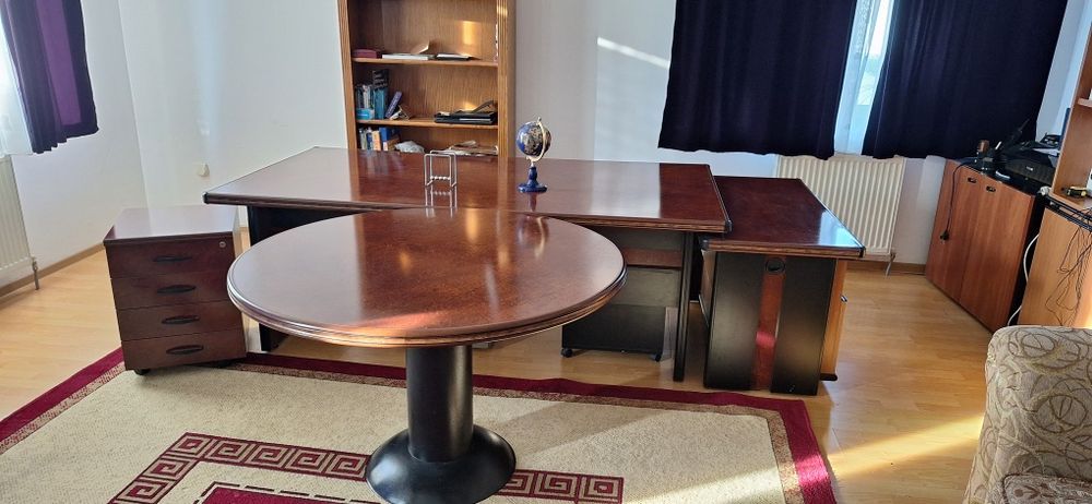 Продам стол руководителя