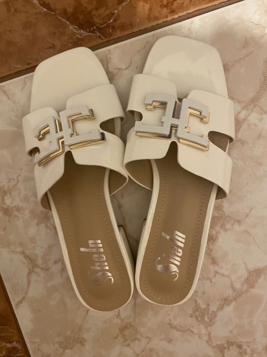 Papuci albi cu toc mic nr 35