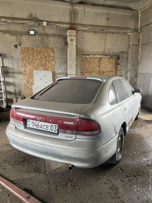 Продам машину мазда