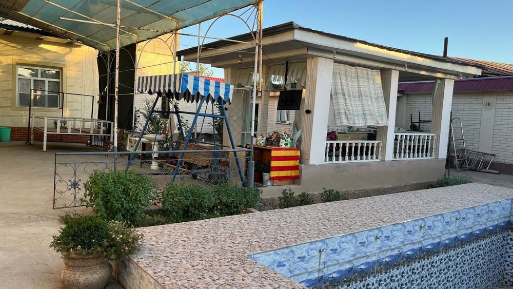 Продаётся Участок. г.Чирчик 125000у.е