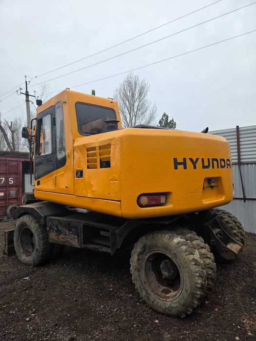 Экскаватор HYUNDAI ROBEX 1400 W-7