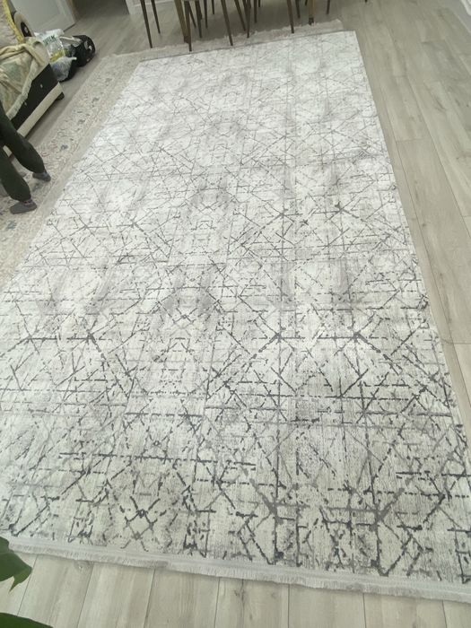 Продам ковер шелк