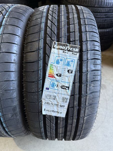 245/40/19 Goodyear 2бр Runflat