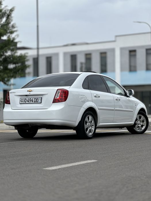Gentra 2022Yil Avtomat Elegant Plus Full Avto kredit 100$ Bilan