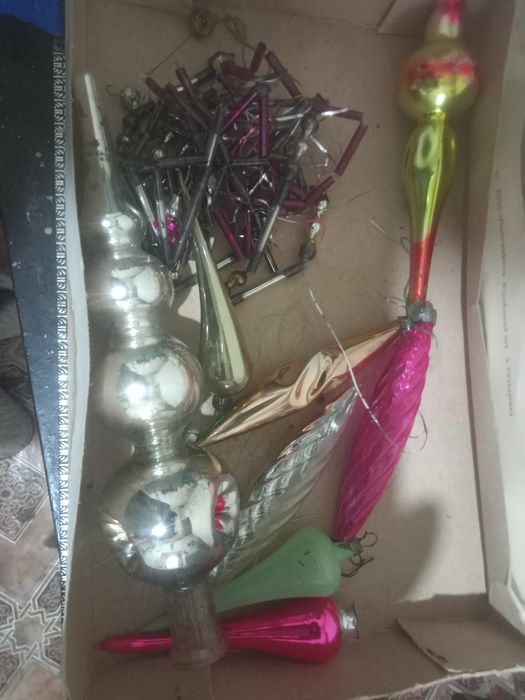 Продам, новогодние игрушки.